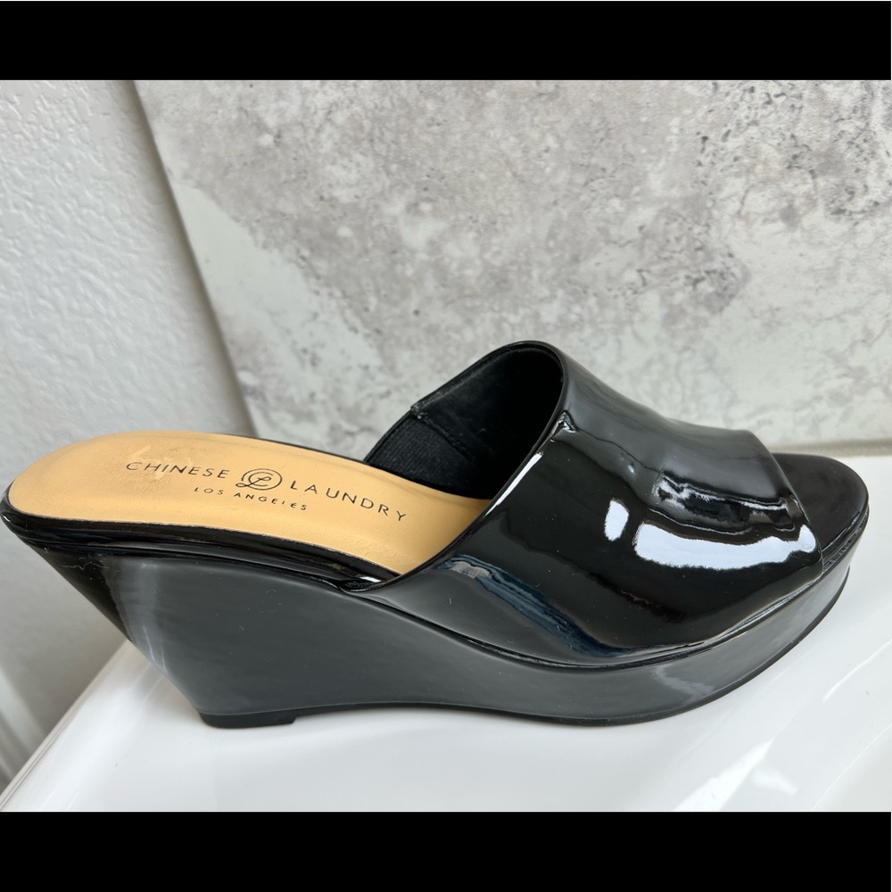 CHINESE LAUNDRY platforms !!